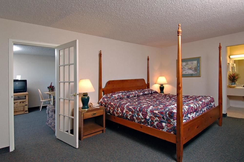 Motel 6-Pekin, Il Экстерьер фото
