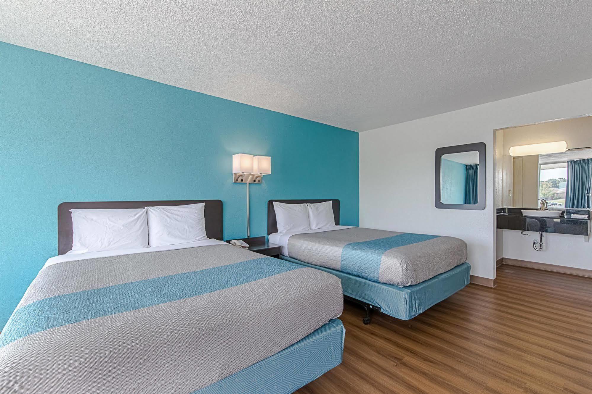 Motel 6-Pekin, Il Экстерьер фото