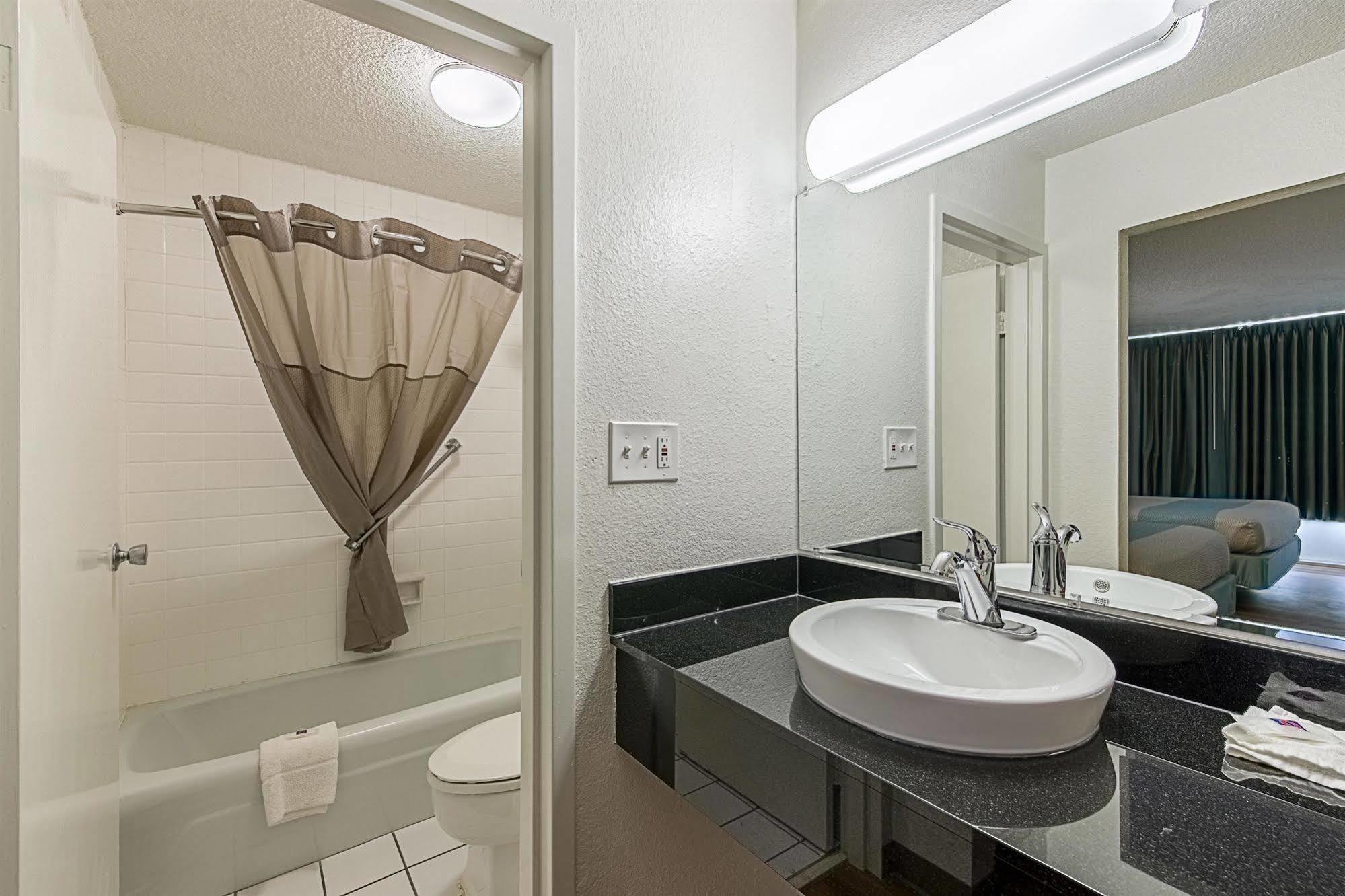Motel 6-Pekin, Il Экстерьер фото