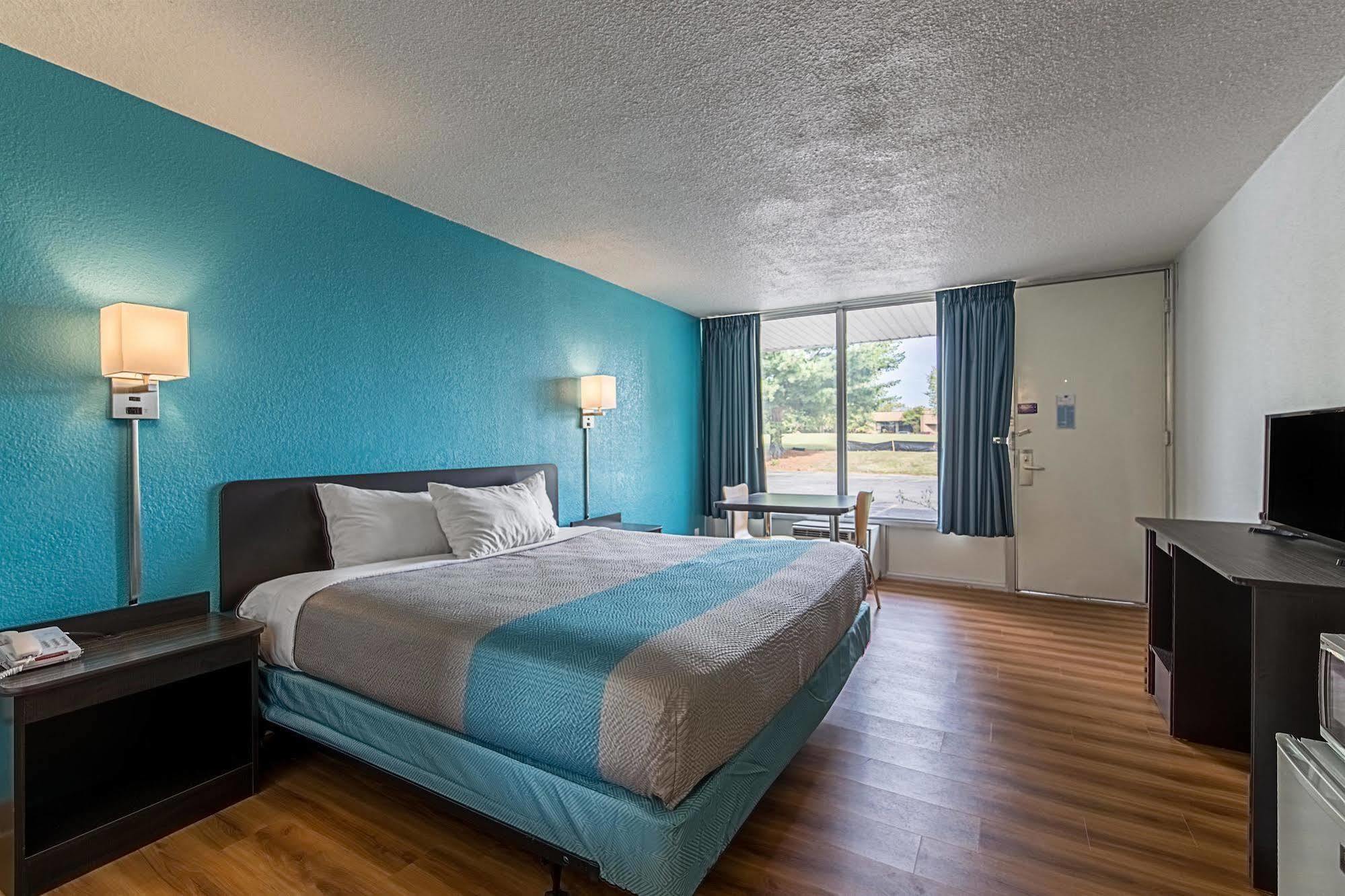 Motel 6-Pekin, Il Экстерьер фото
